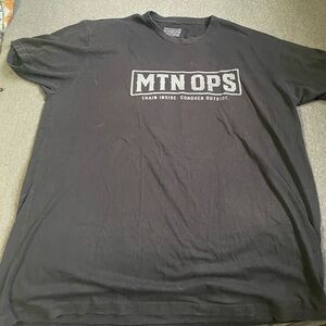 Men’s black elk design tee shirt